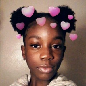 Meet your Posher, Veronica